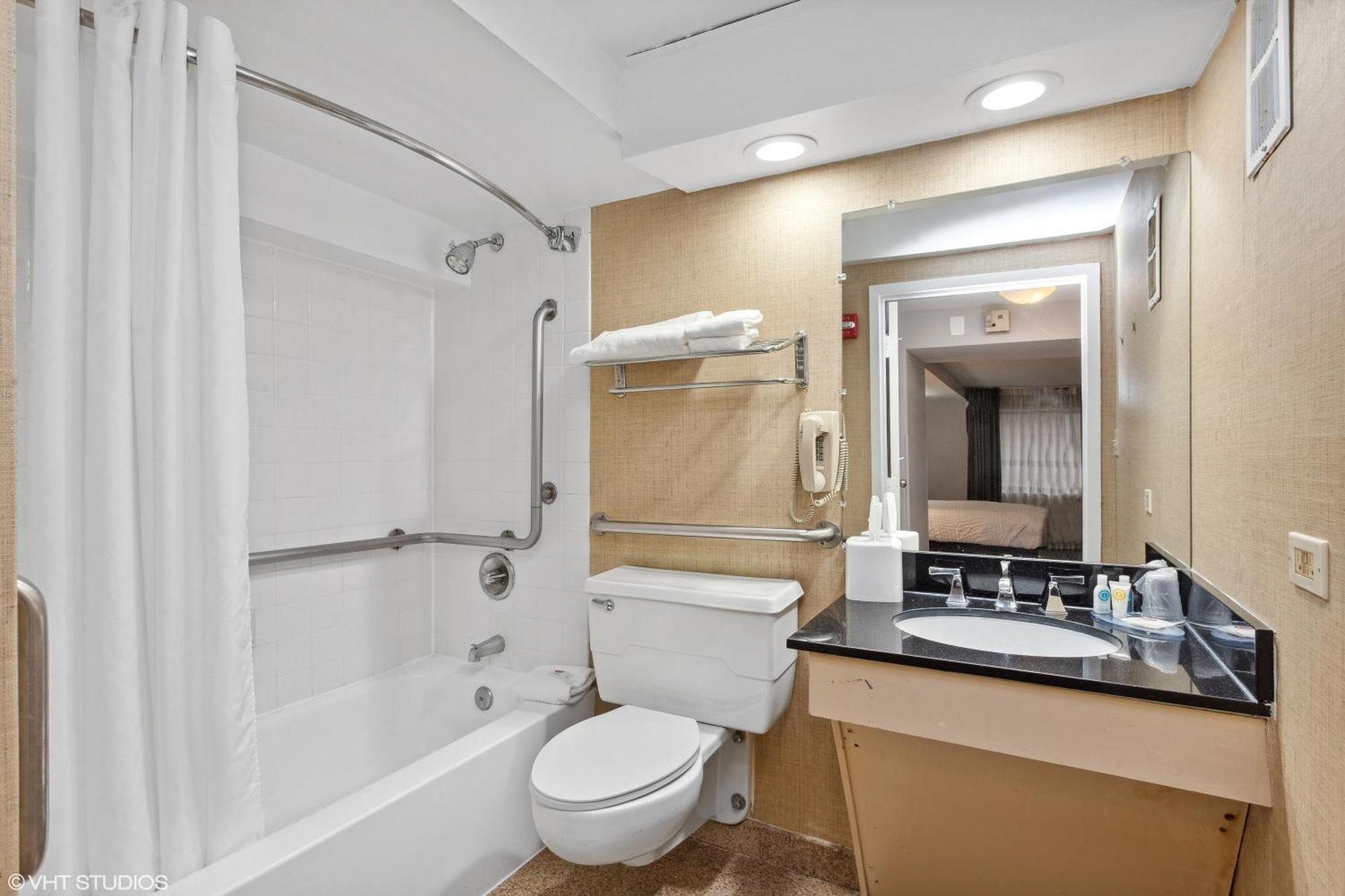 Comfort & Inner Harbor 3*