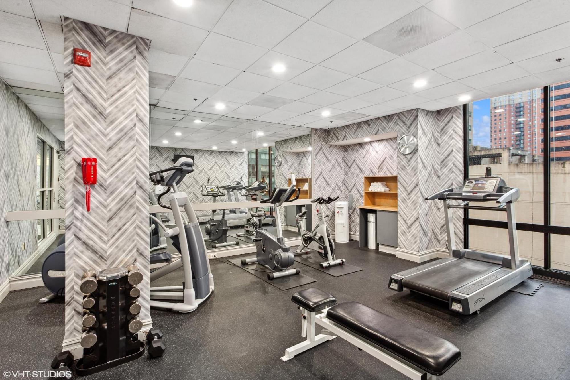 Hotel Comfort & Inner Harbor 3*