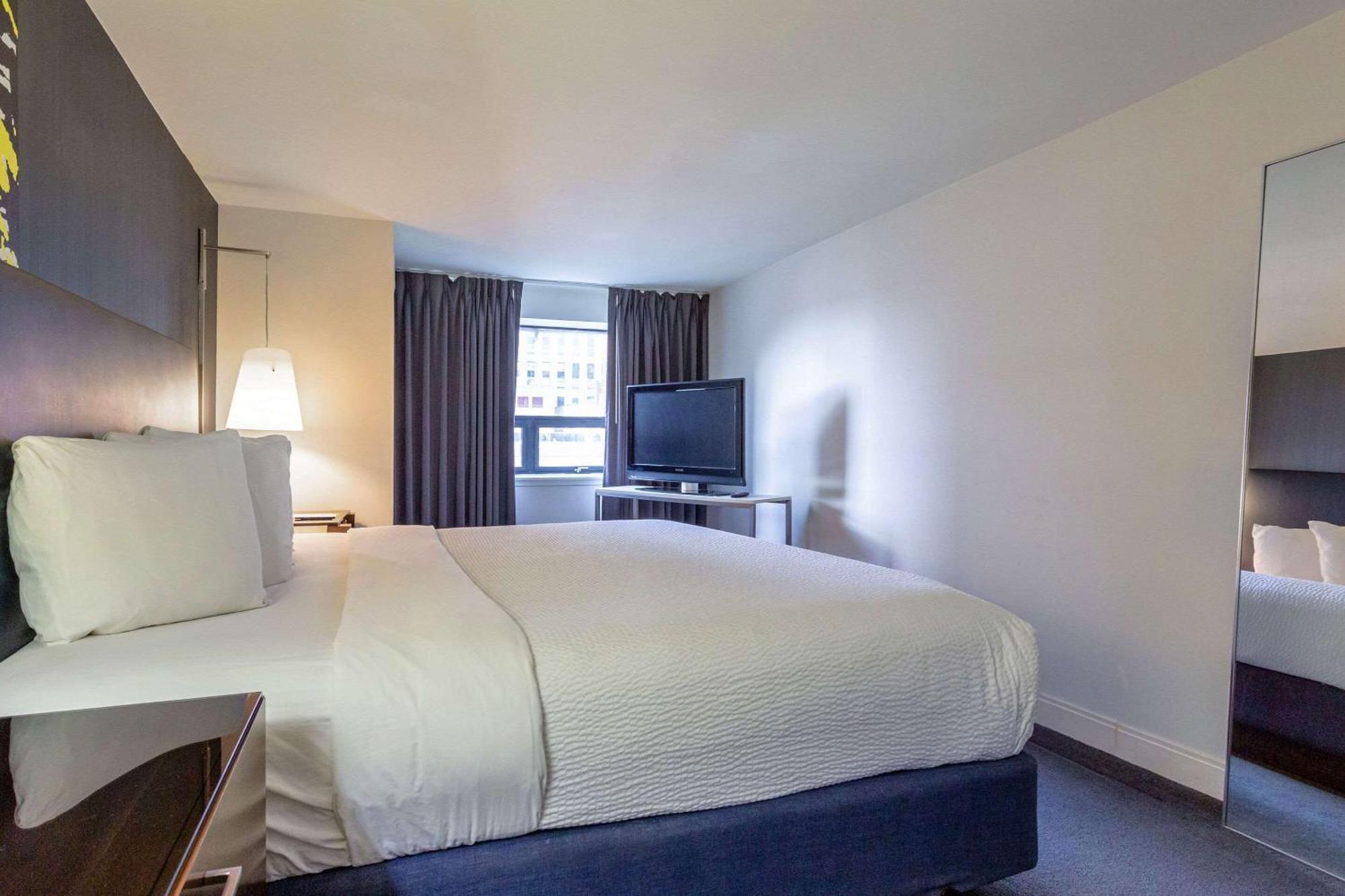 Hotel Comfort & Inner Harbor Baltimore