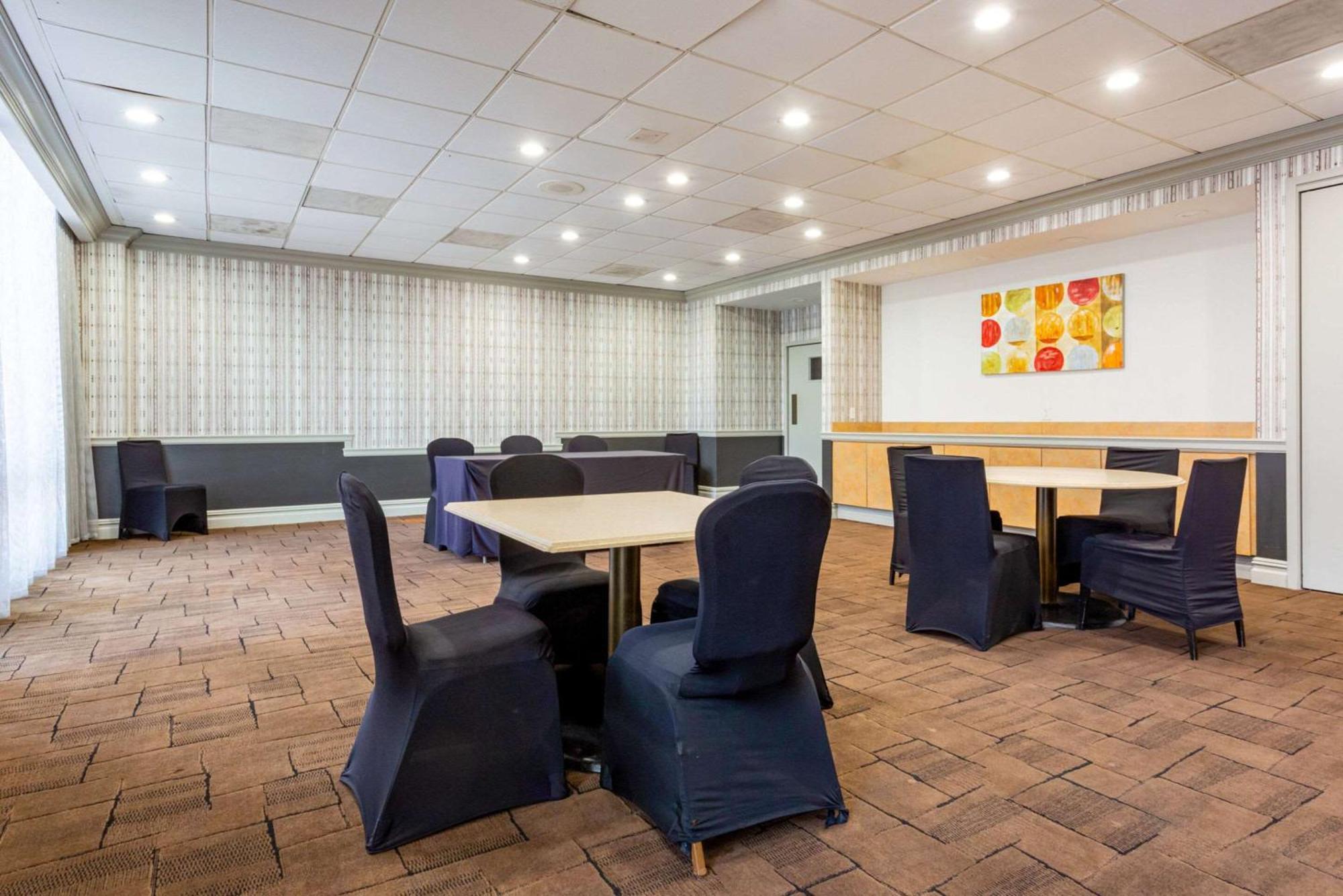 Comfort & Inner Harbor 3* Baltimore