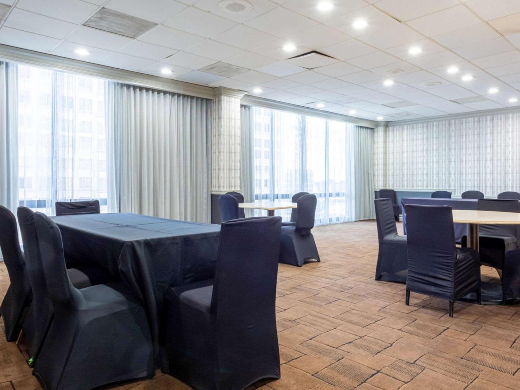 Hotel Comfort & Inner Harbor