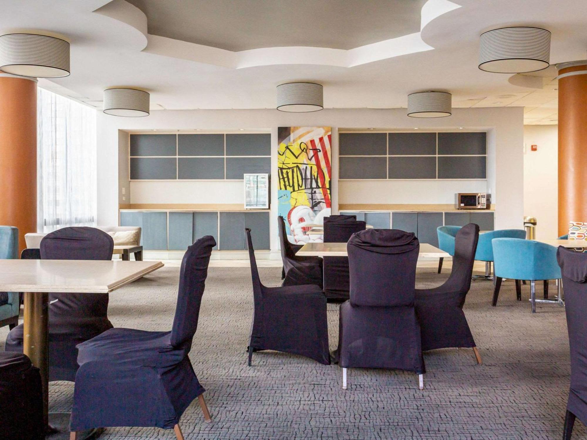 Hotel Comfort & Inner Harbor 3*