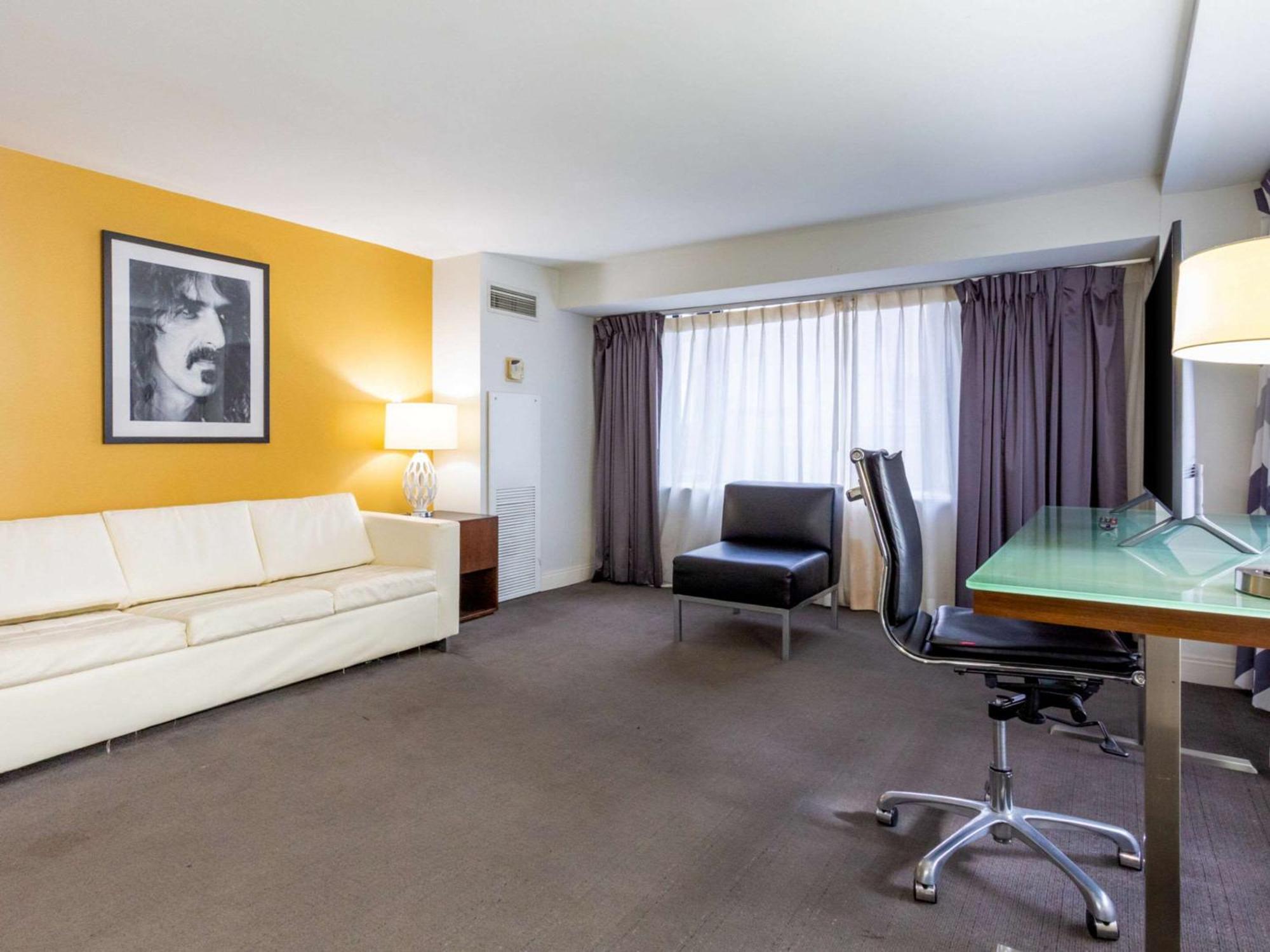Hotel Comfort & Inner Harbor